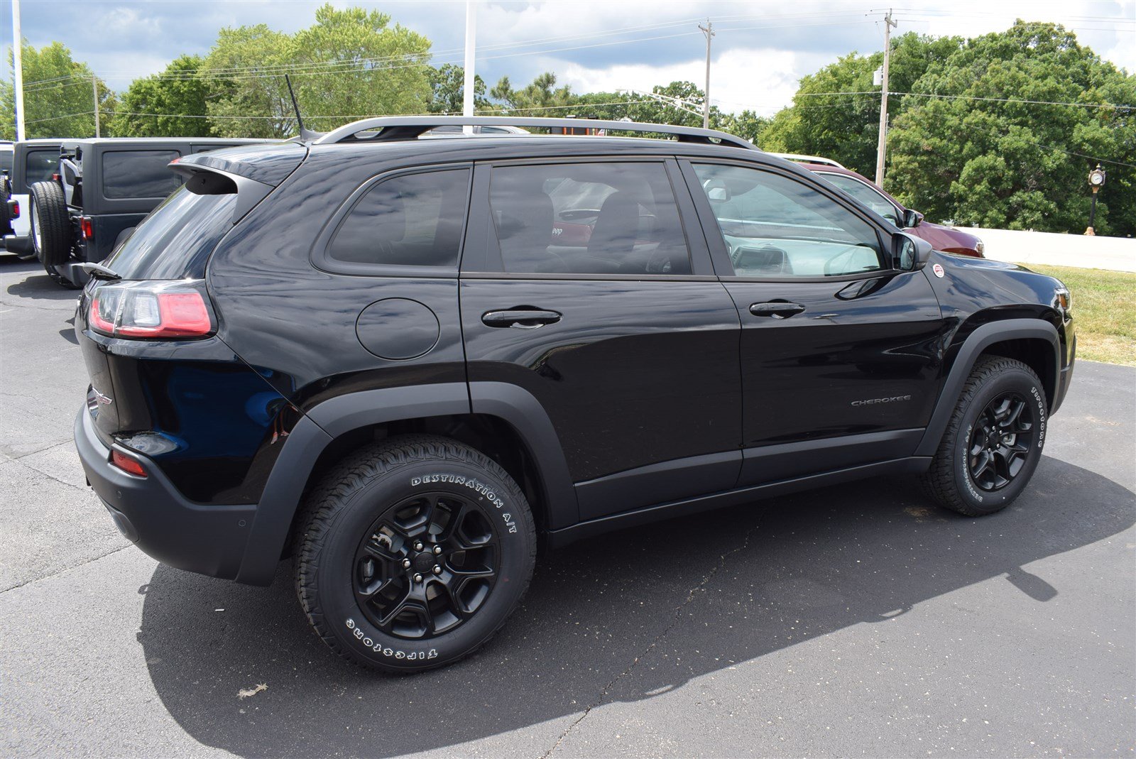 New 2019 JEEP Cherokee Trailhawk Elite Sport Utility in Pekin #1930714 ...